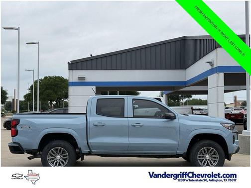 Snowdrift Metallic 2026 Chevrolet Colorado LT