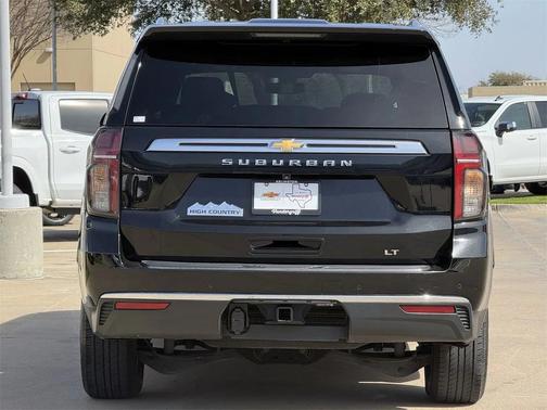 2021 Chevrolet Suburban LT