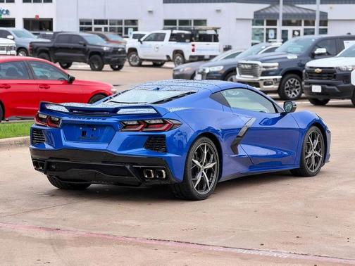 2021 Chevrolet Corvette Stingray w/2LT