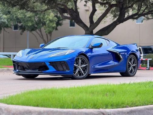 2021 Chevrolet Corvette Stingray w/2LT