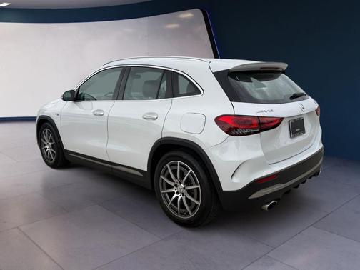 2022 Mercedes-Benz AMG GLA 35 Base