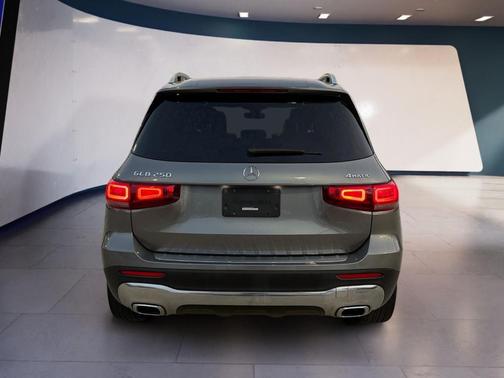 2020 Mercedes-Benz GLB 250 Base 4MATIC