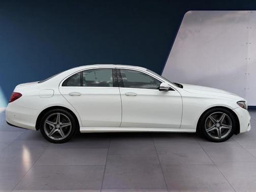 2017 Mercedes-Benz E-Class E 300 Luxury