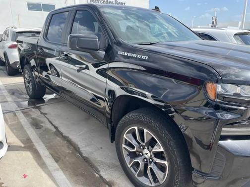 Photo 2 of 3 of 2020 Chevrolet Silverado 1500 RST