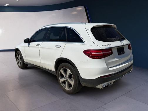 2019 Mercedes-Benz GLC 300 Base