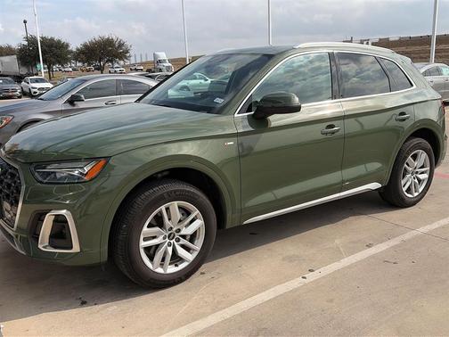2022 Audi Q5 45 S line quattro Premium
