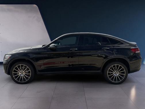 2023 Mercedes-Benz GLC 300 