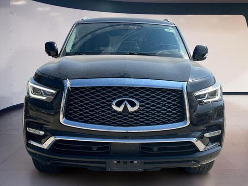 2021 INFINITI QX80 Luxe