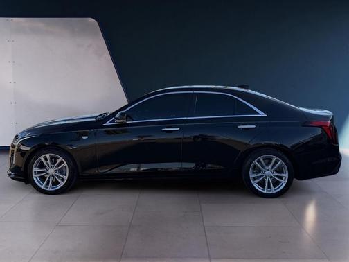 2024 Cadillac CT4 Luxury
