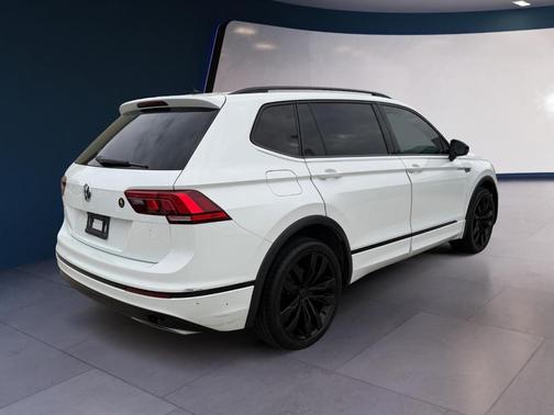 2021 Volkswagen Tiguan 2.0T SE R-Line Black