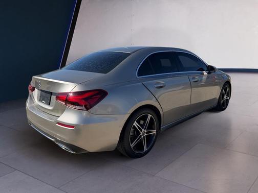 2019 Mercedes-Benz A-Class A 220