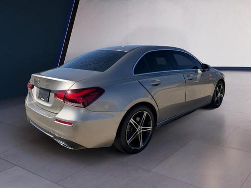 2019 Mercedes-Benz A-Class A 220