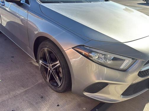 2019 Mercedes-Benz A-Class A 220