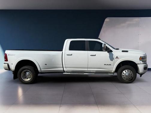2021 RAM 3500 Laramie
