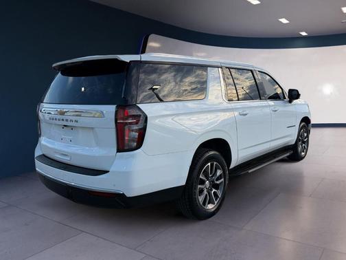 2021 Chevrolet Suburban LS