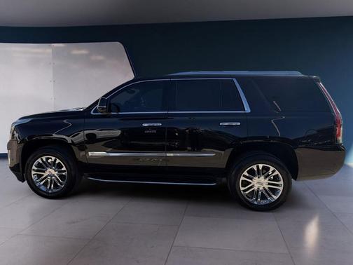 2020 Cadillac Escalade Standard