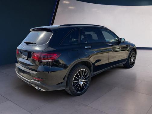 2022 Mercedes-Benz GLC 300 Base