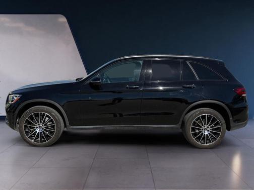 2022 Mercedes-Benz GLC 300 Base