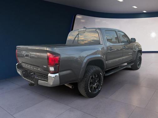 2018 Toyota Tacoma SR5