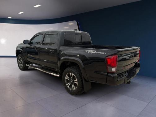 2018 Toyota Tacoma TRD Sport