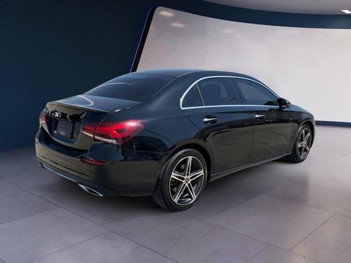 2022 Mercedes-Benz A-Class A 220