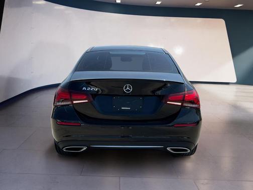 2022 Mercedes-Benz A-Class A 220