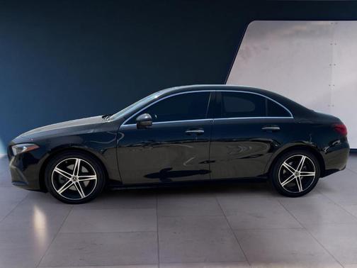 2022 Mercedes-Benz A-Class A 220
