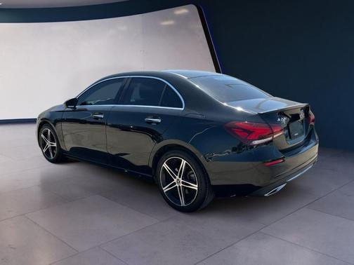 2022 Mercedes-Benz A-Class A 220