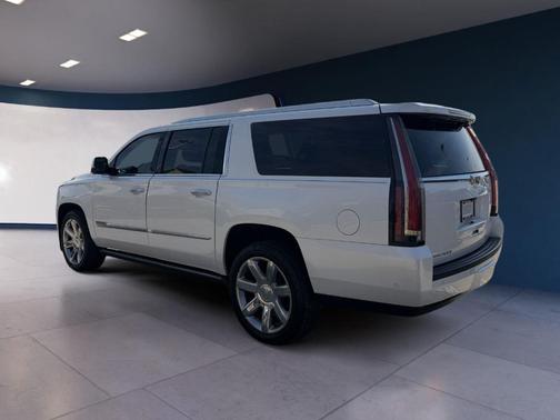 2018 Cadillac Escalade ESV Premium Luxury