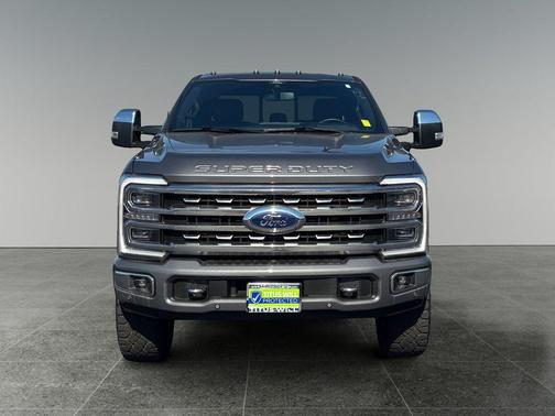 2023 Ford F-350 Platinum