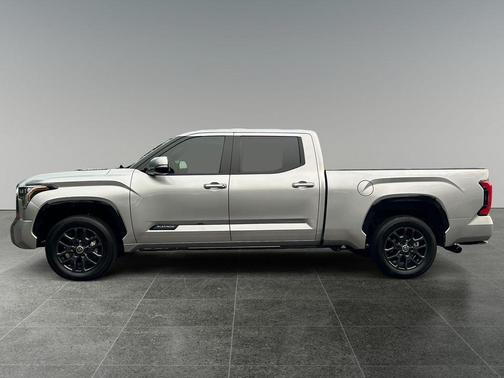2024 Toyota Tundra Hybrid Platinum