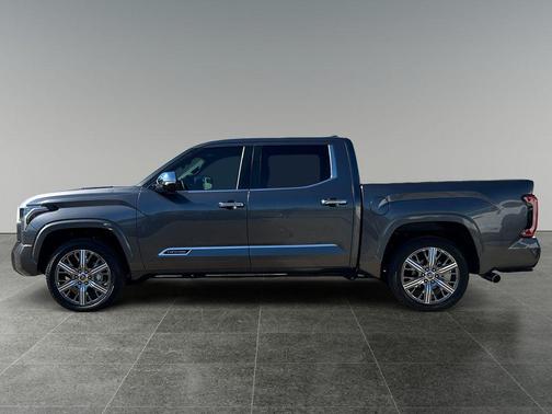 2024 Toyota Tundra Hybrid Capstone