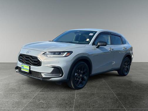 Crystal Black Pearl 2024 Honda HR-V Sport