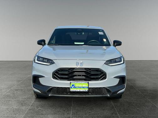 Crystal Black Pearl 2024 Honda HR-V Sport