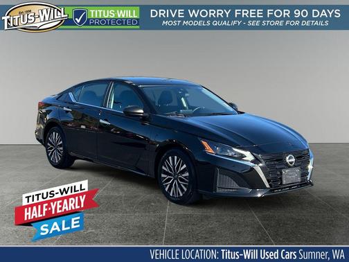 Super Black 2025 Nissan Altima 2.5 SV