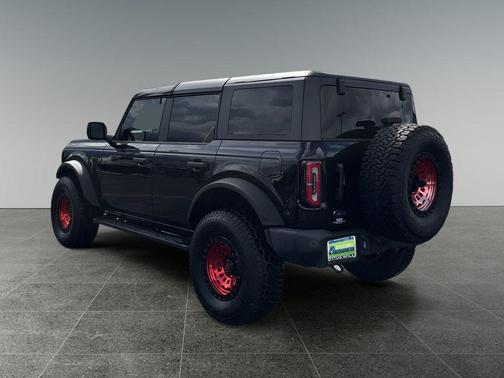 Shadow Black 2022 Ford Bronco Wildtrak
