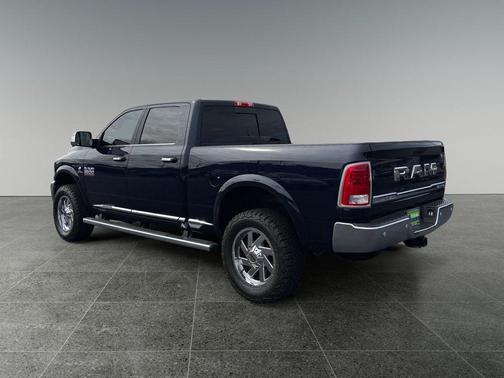 True Blue Pearlcoat 2017 RAM 3500 Longhorn