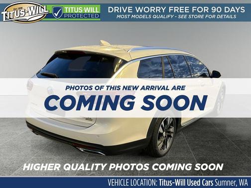2018 Buick Regal TourX Essence