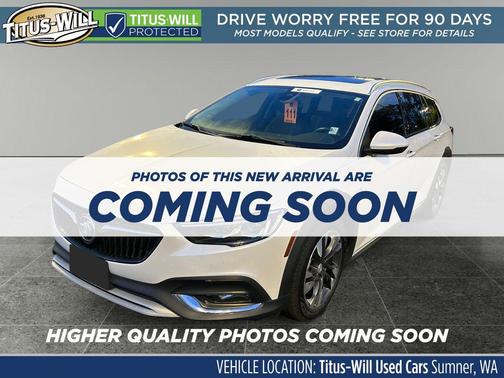 2018 Buick Regal TourX Essence