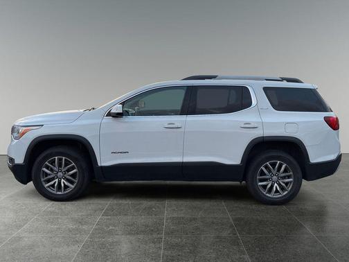 2019 GMC Acadia SLE-2