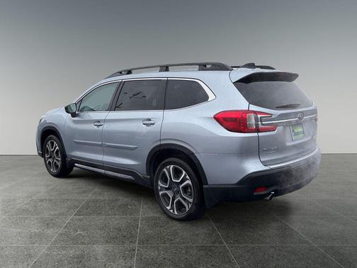 2024 Subaru Ascent Limited 7-Passenger