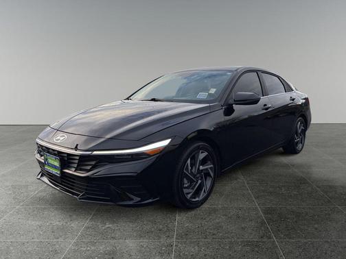 2024 Hyundai ELANTRA HEV Limited