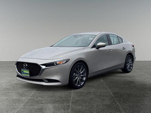 2025 Mazda Mazda3 FWD w/Preferred Package