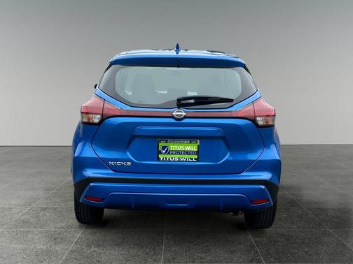 2024 Nissan Kicks S