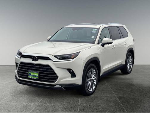 2024 Toyota Grand Highlander Platinum