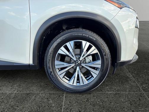 Pearl White 2023 Nissan Rogue SV