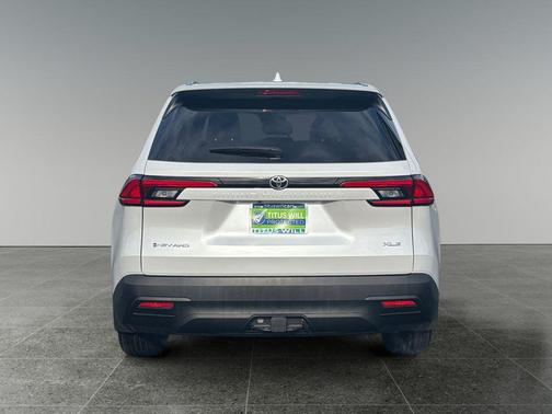 2024 Toyota Grand Highlander Hybrid XLE