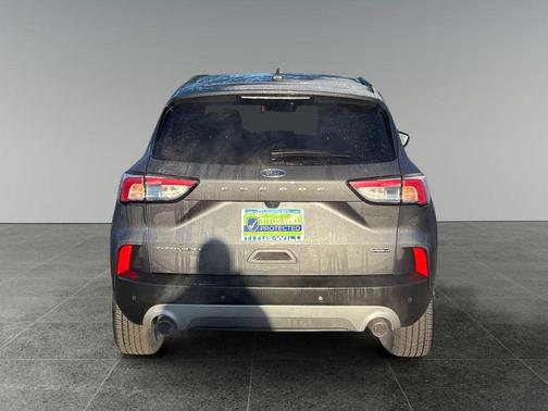 2021 Ford Escape Titanium