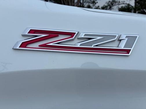 Summit White 2023 Chevrolet Silverado 1500 WT
