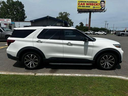 White Metallic 2020 Ford Explorer ST
